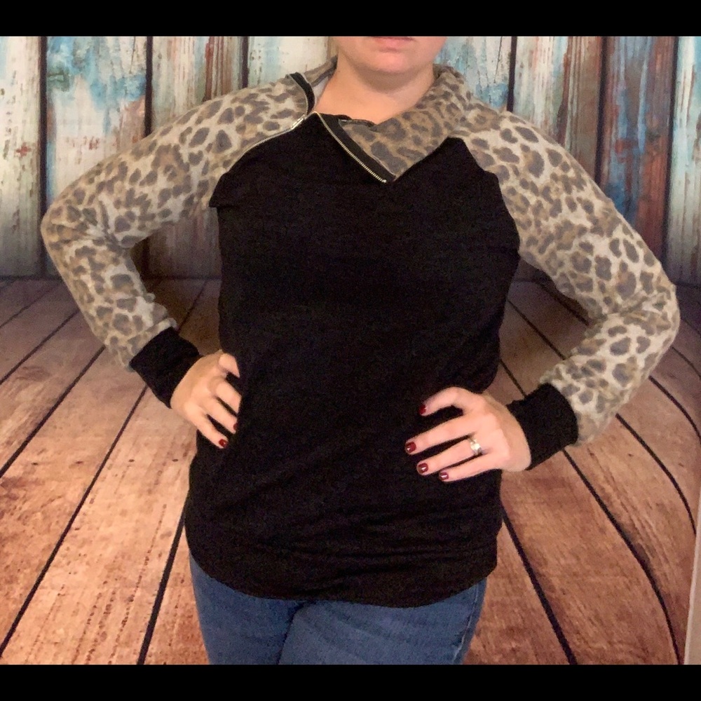 Side neck zipper pullover